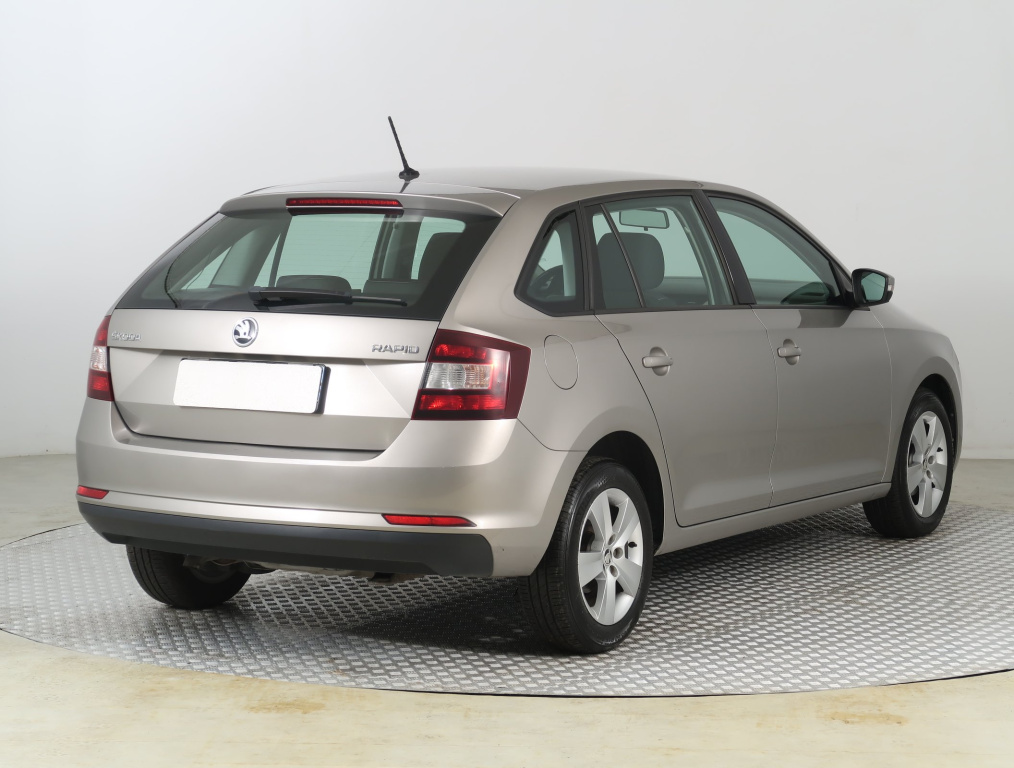 Škoda Rapid Spaceback