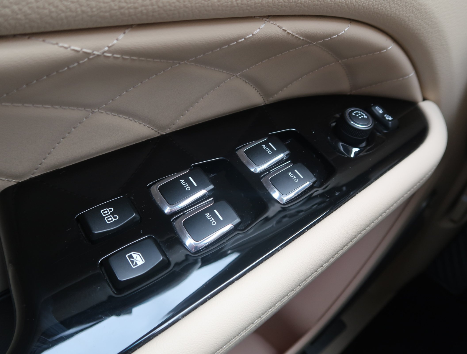 SsangYong Rexton - 2024