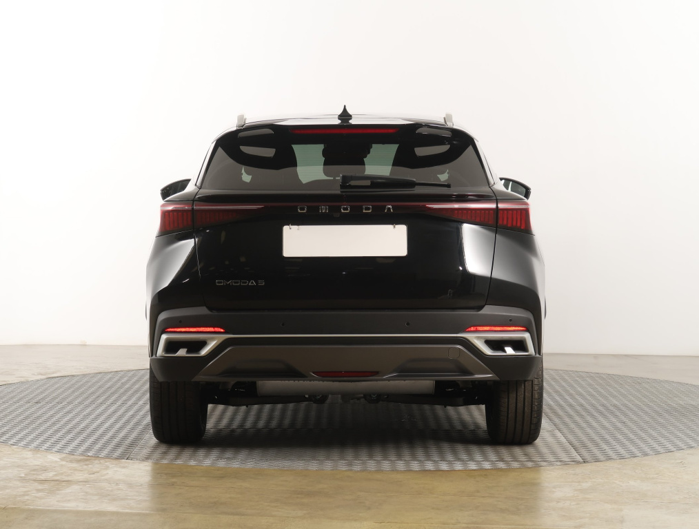 Omoda 5
