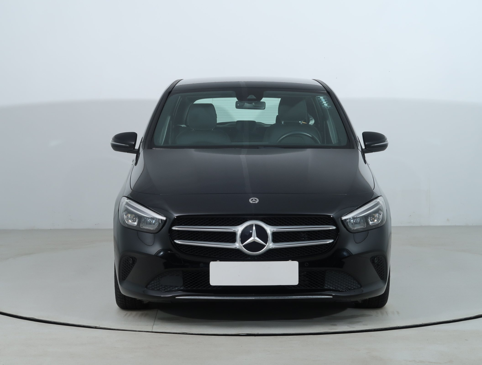Mercedes-Benz B - 2022