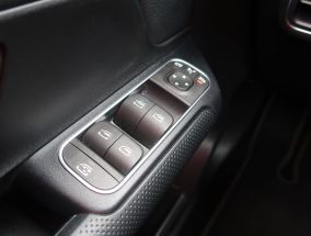 Mercedes-Benz B - 2022