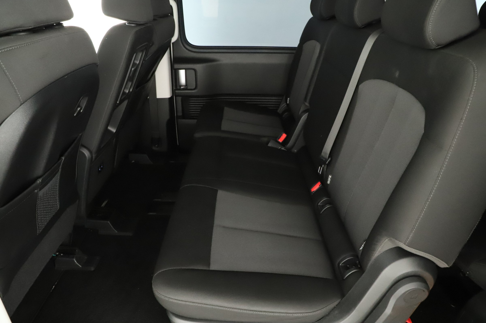 Hyundai Staria - 2023