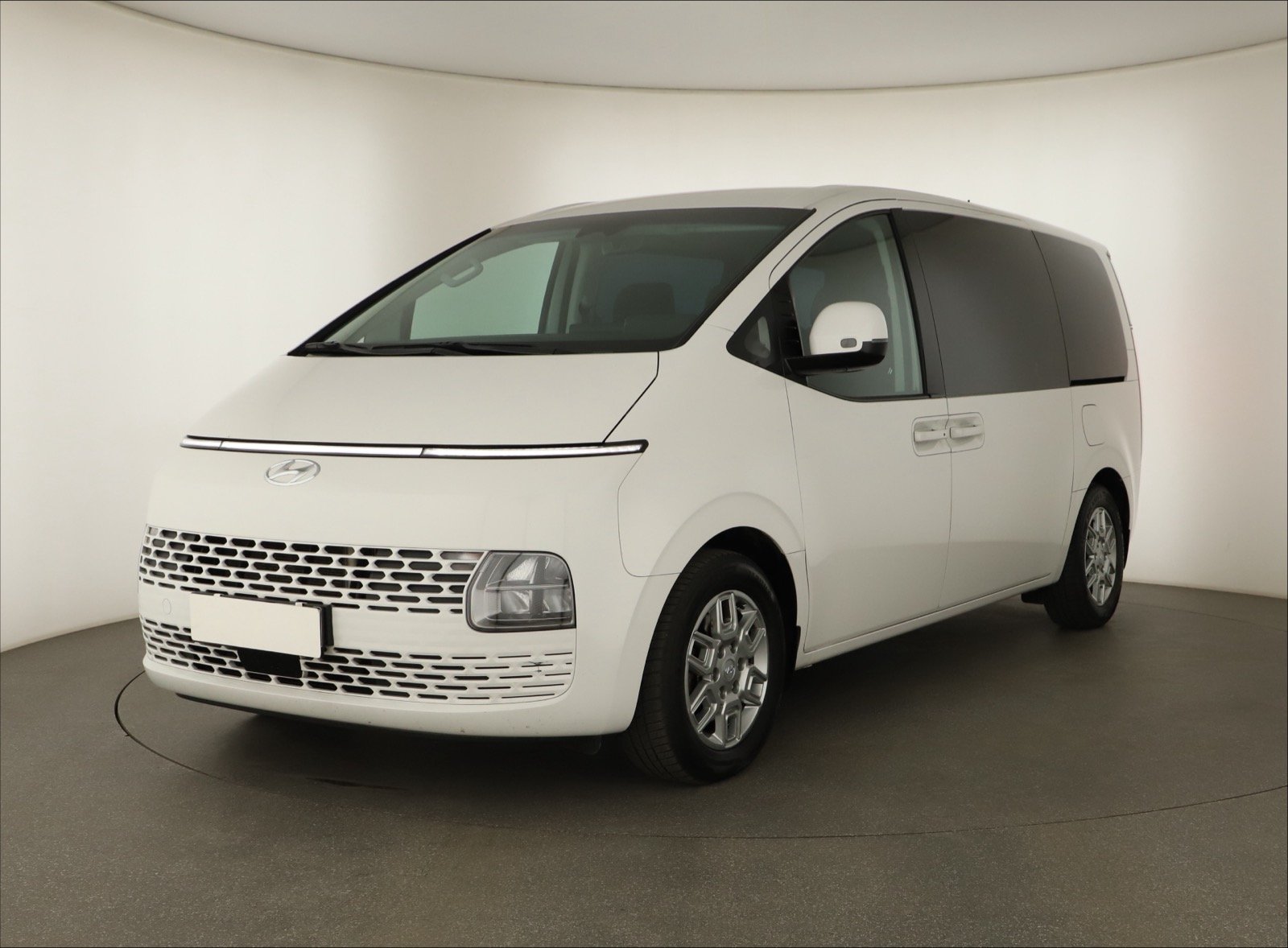 Hyundai Staria - 2023