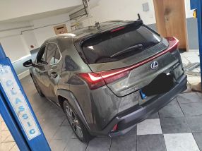 Lexus UX - 2021