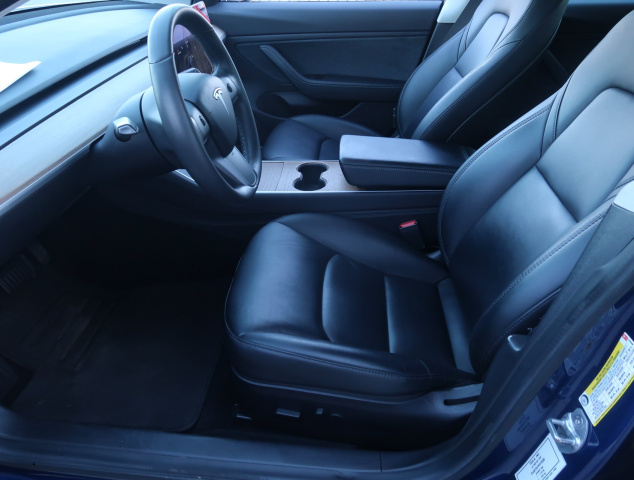 Tesla Model 3 Std Range Plus 52kWh