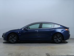 Tesla Model 3 - 2019