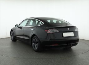 Tesla Model 3 - 2020