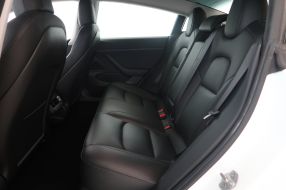 Tesla Model 3 - 2020