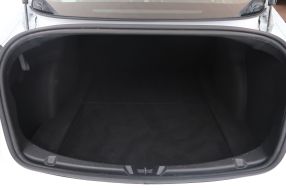 Tesla Model 3 - 2020