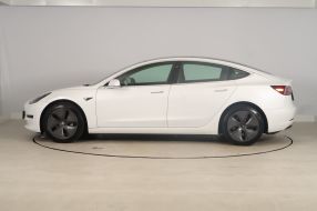 Tesla Model 3 - 2020
