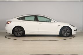 Tesla Model 3 - 2020