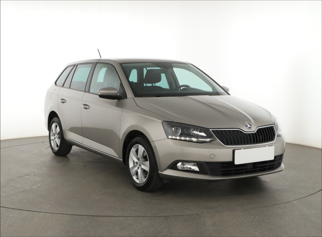 Škoda Fabia 2015