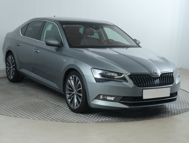 Škoda Superb 2015