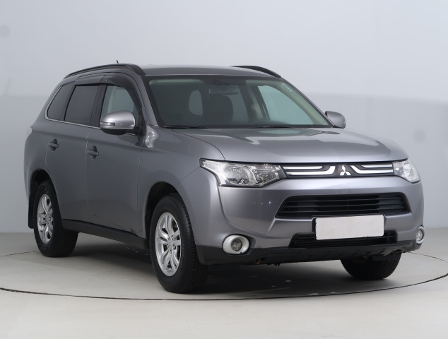 Mitsubishi Outlander 2013