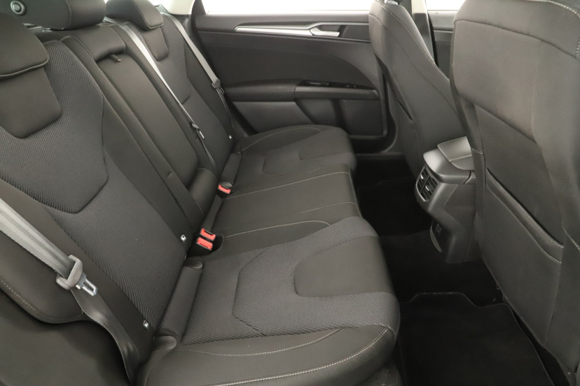 Ford Mondeo, 2015