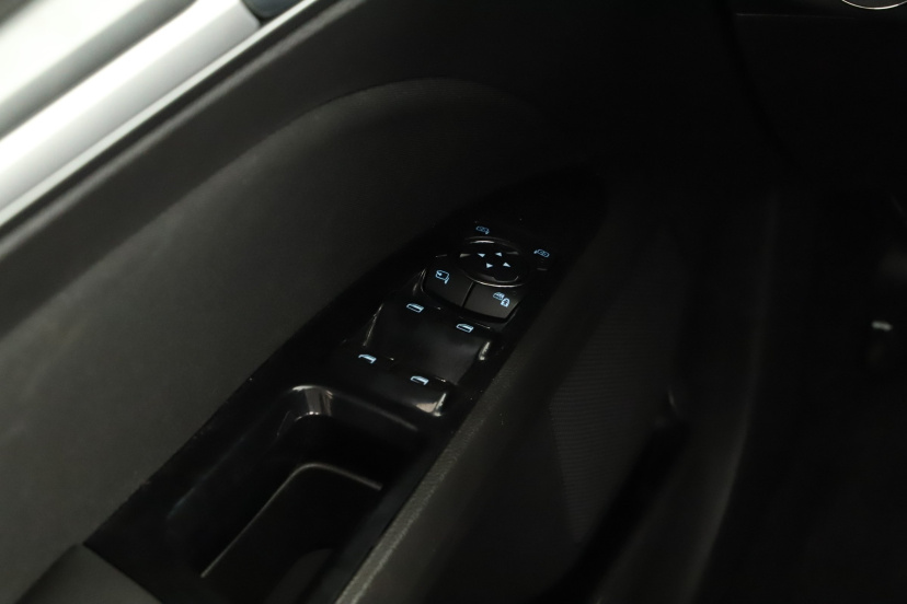 Ford Mondeo, 2015
