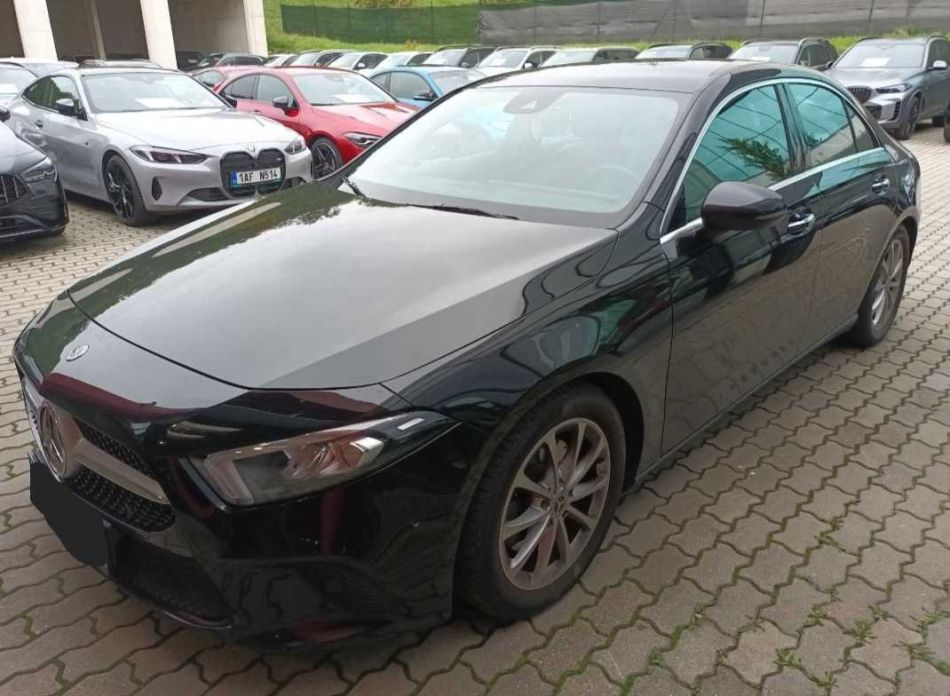 Mercedes-Benz A - 2019