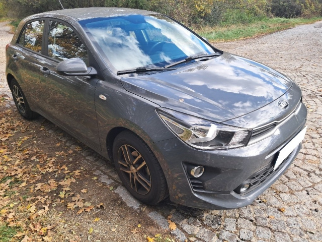 Kia Rio 2021