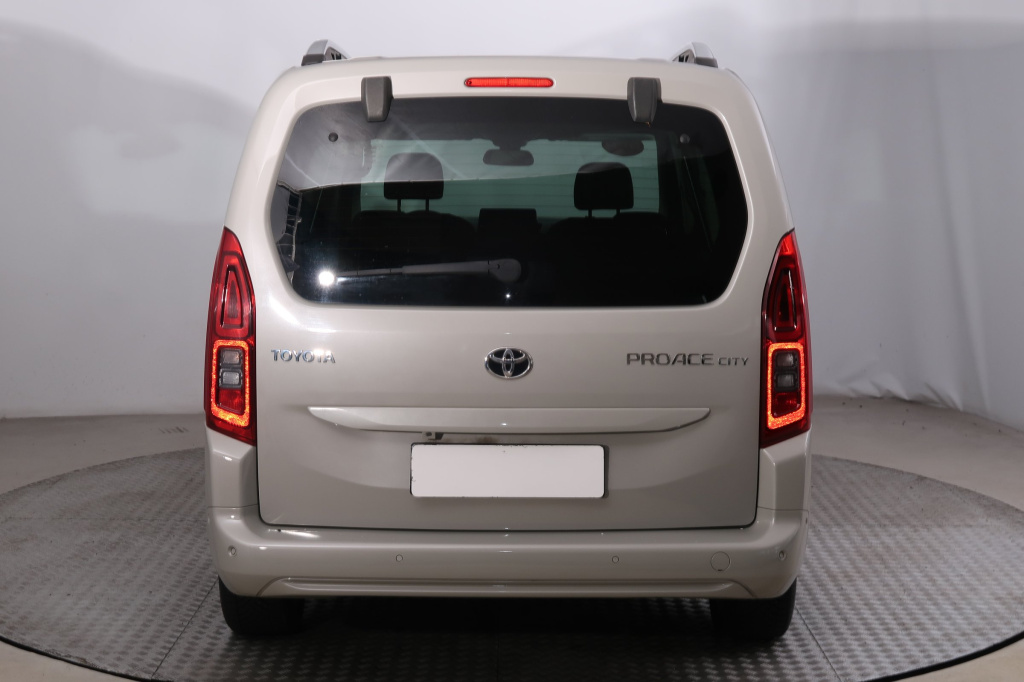 Toyota Proace City Verso