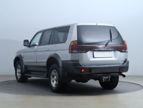 Mitsubishi Pajero Sport - 2002