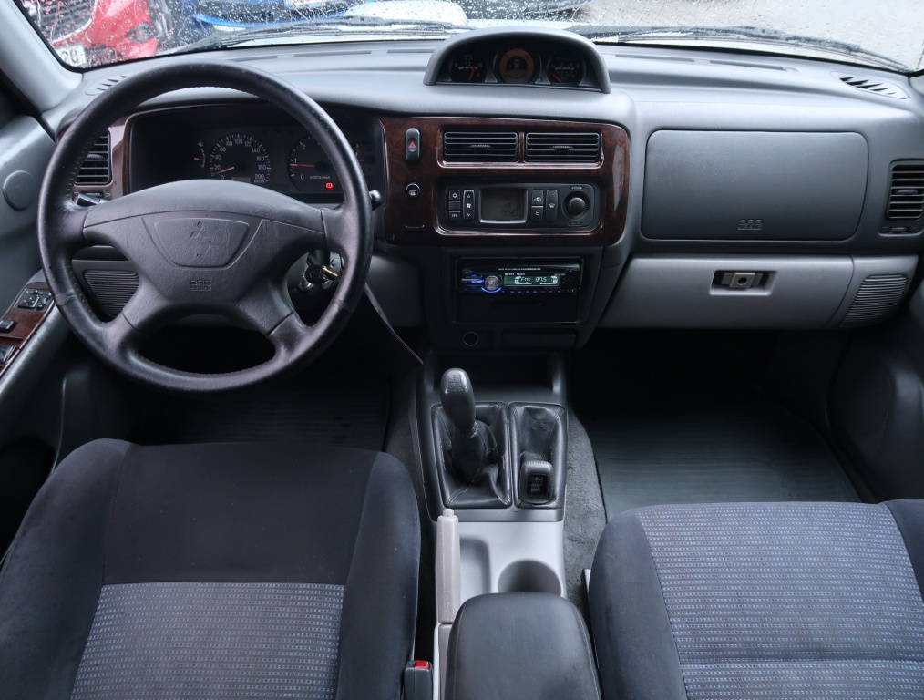 Mitsubishi Pajero Sport