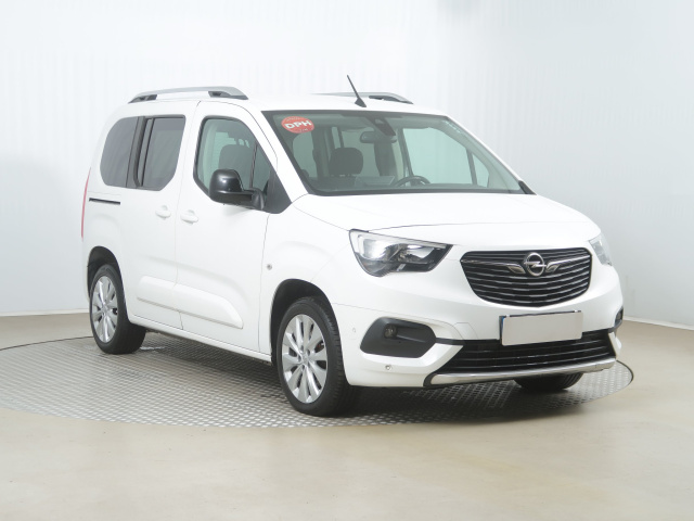 Opel Combo 2021