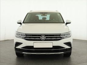 Volkswagen Tiguan - 2020