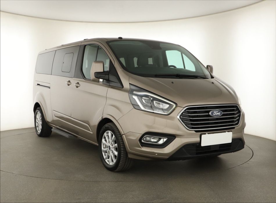 Ford Tourneo Custom - 2018