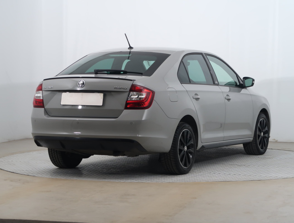 Škoda Rapid
