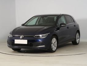 Volkswagen Golf - 2021