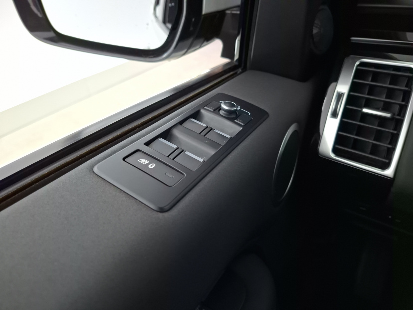 Land Rover Discovery, 2019