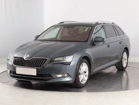 Skoda Superb - 2019
