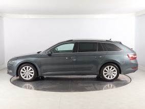 Skoda Superb - 2019