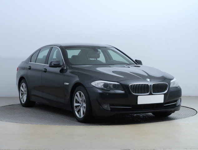 BMW 5 2012