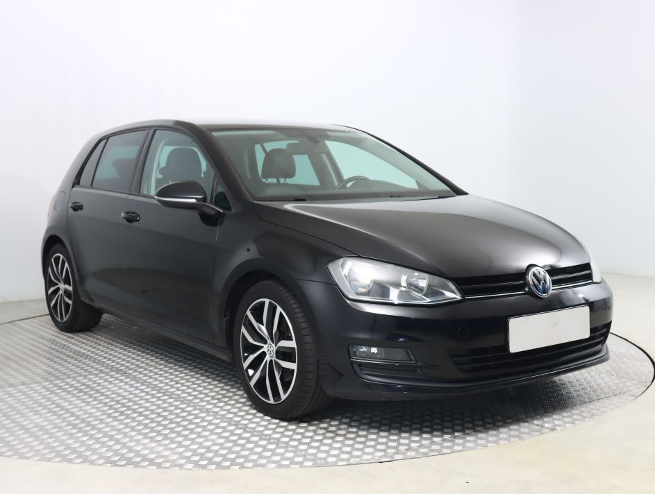 Volkswagen Golf - 2013