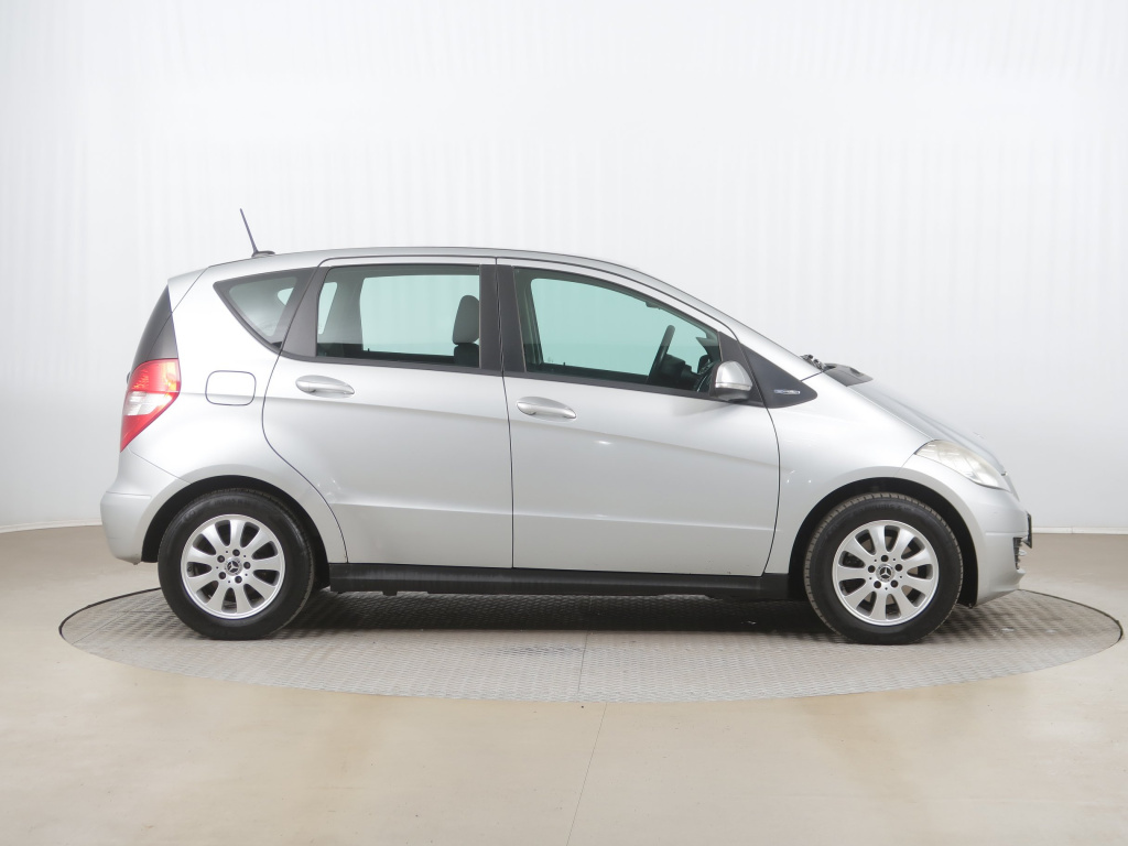 Mercedes-Benz A