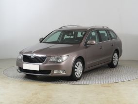 Skoda Superb - 2012