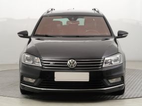 Volkswagen Passat - 2012