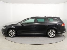 Volkswagen Passat - 2012