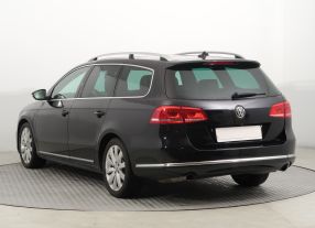 Volkswagen Passat - 2012