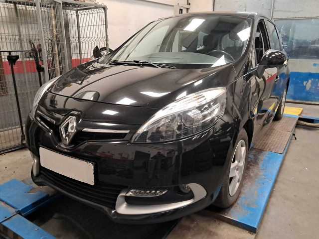 Renault Grand Scenic 2015