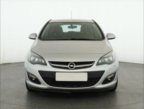 Opel Astra - 2015
