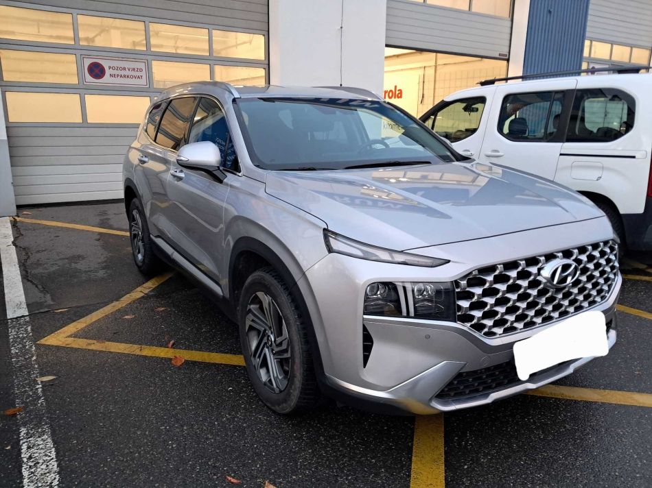 Hyundai Santa Fe - 2021
