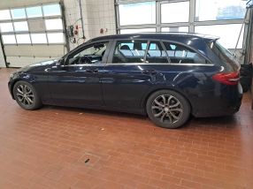 Mercedes-Benz C - 2015