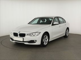 BMW 3 - 2012
