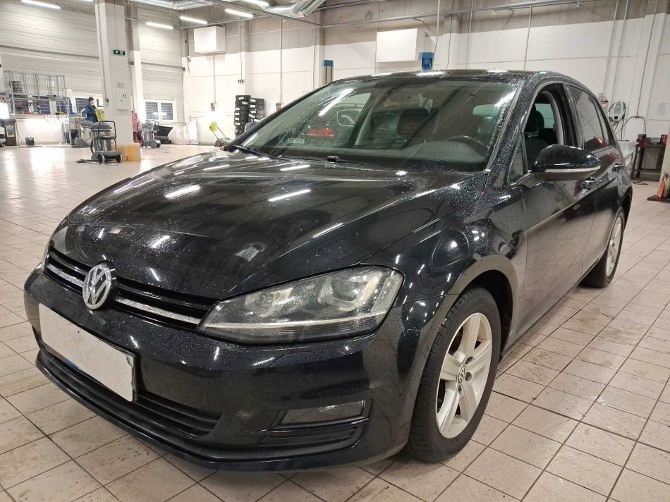 Volkswagen Golf - 2013