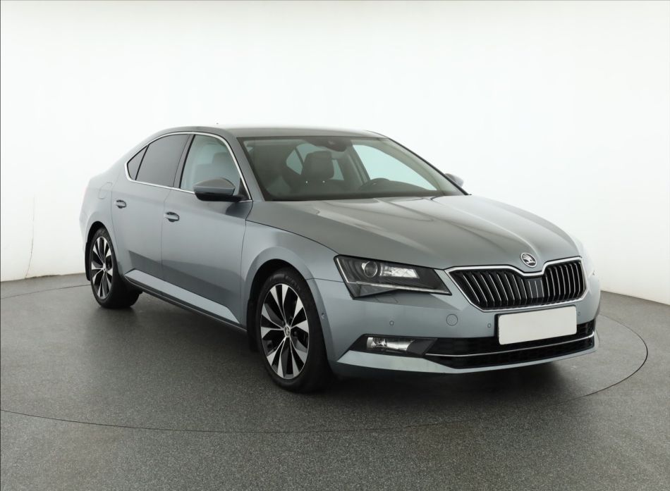 Skoda Superb - 2015