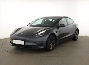 Tesla Model 3 - 2021