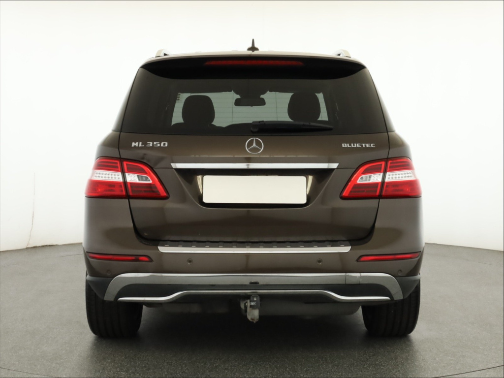 Mercedes-Benz ML