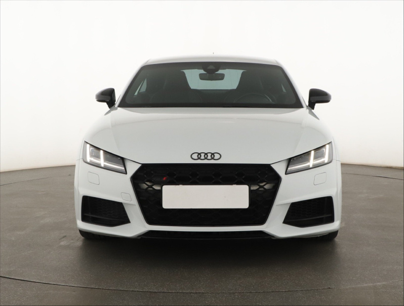 Audi TTS, 2015